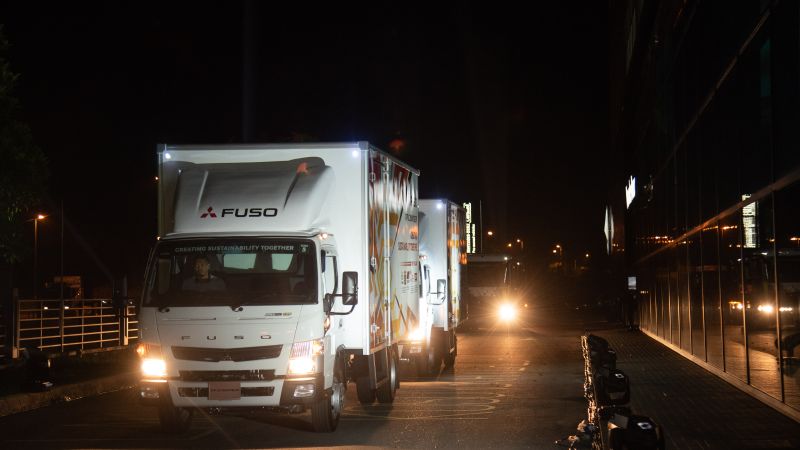 Night Driving and How it Affects Trucks